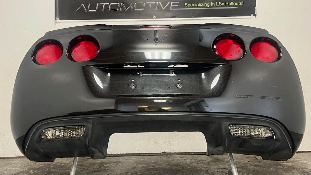 05 13 Chevrolet Corvette C6 Z06 Grand Sport Rear Bumper Cover Assembly GM 82K