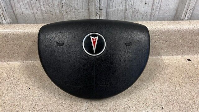 04 05 06 Pontiac GTO Left Side Driver Wheel OEM GM Bag 98K