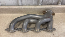 Load image into Gallery viewer, 10 15 Chevrolet Camaro SS JBA Performance 1 3/4 Shorty Exhaust Headers 1812S
