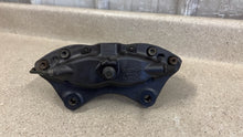 Load image into Gallery viewer, 2010 2015 Camaro SS Rear Driver Passenger Brembo Brake Calipers Pair OEM 26K
