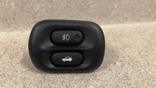 Load image into Gallery viewer, 97 04 Corvette C5 Fog Light Trunk Hatch Release Button Switch GM 12135155
