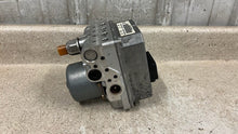 Load image into Gallery viewer, 06 12 Chevrolet Corvette C6 Anti Lock Brake Pump ABS Module OEM GM 15821730 18K
