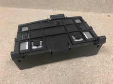 Load image into Gallery viewer, 2008 2009 Pontiac G8 GT On Star Module OEM W/ Bracket
