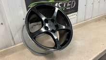 Load image into Gallery viewer, 00 04 Chevrolet Corvette C5 Rear Speedline 18x9.5 Wheel Rim GM 9594182 Black 18&#39;
