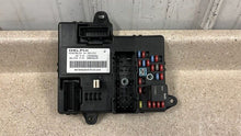 Load image into Gallery viewer, 2006 2007 Corvette C6 Z06 BCM Body Control Module Assembly GM 15850986 78K Fob
