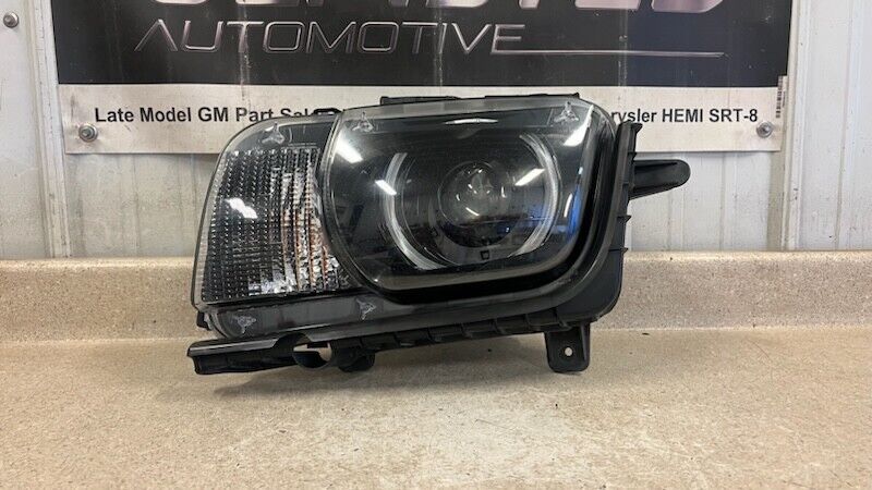 10 15 Chevrolet Camaro SS Driver Headlight Xenon HID Left OEM GM 22959919 LH 75K