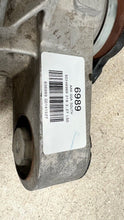 Load image into Gallery viewer, 10 15 Chevrolet Camaro SS Rear Differential GM 3.27 LSD Posi 92246989 35K Miles

