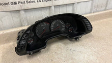 Load image into Gallery viewer, 01 04 Corvette C5 Instrument Gauge Cluster Speedometer 137K 10408309 GM OEM
