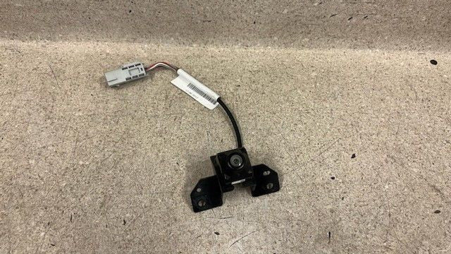 2012 2015 Camaro SS ZL1 Rear Bumper Back Up Camera OEM GM 22767362 21K