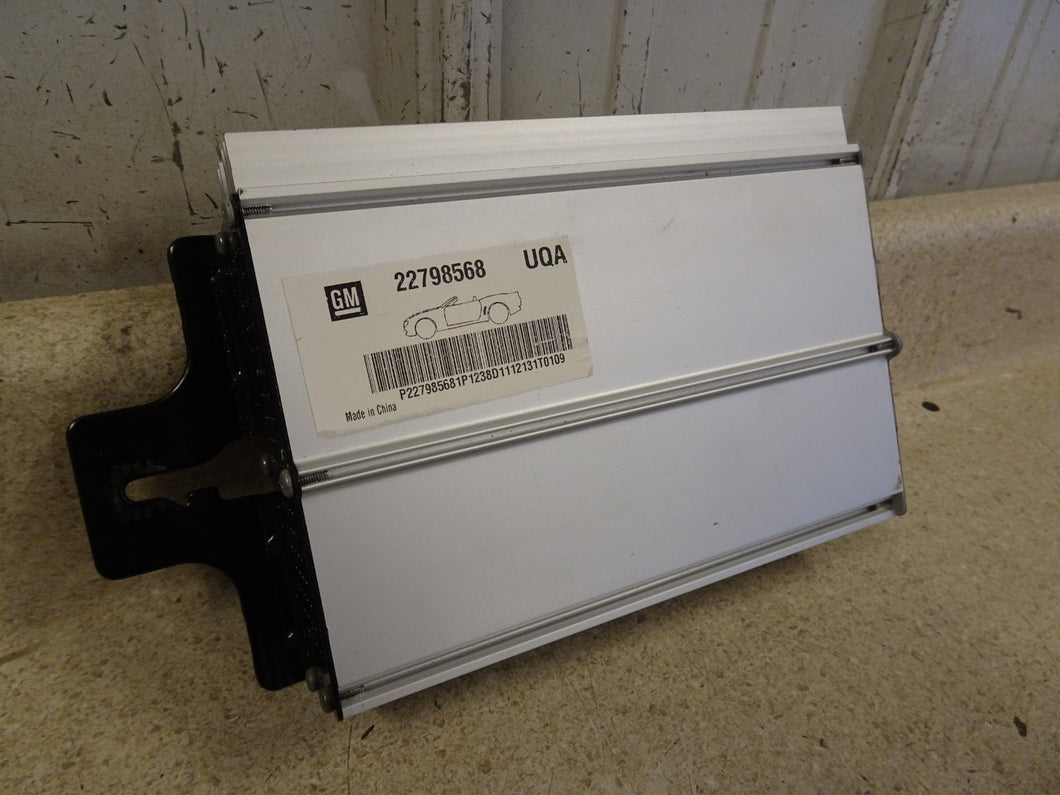 2011 2015 Chevrolet Camaro CONVERTIBLE Amplifier OEM AMP SUB GM 22798568