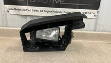 Load image into Gallery viewer, 93 97 Pontiac Firebird Trans AM Passenger Headlight Assembly Black RH Motor

