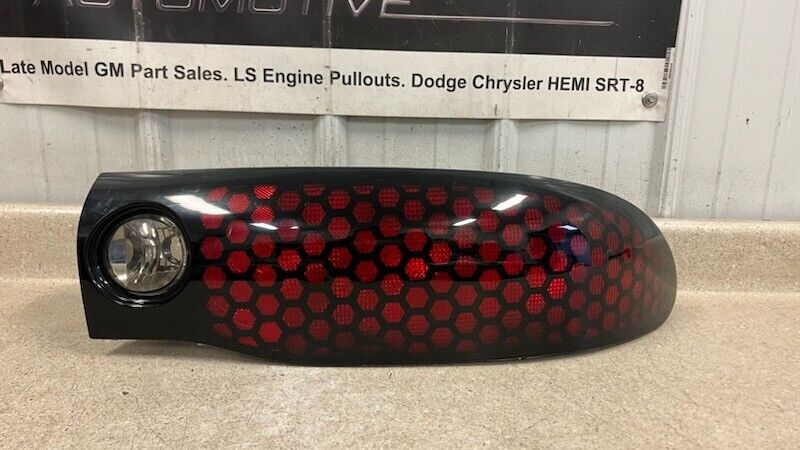 98 02 Pontiac Firebird Trans AM Passenger Rear Tail Light Honeycomb OEM GM Right
