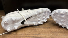 Load image into Gallery viewer, Nike Alpha Menace Varsity 3 (CV0586-109) White Men&#39;s Football Cleats 9.5 NEW
