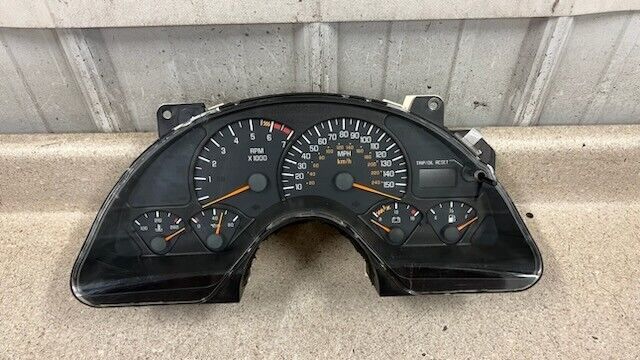 1999 2002 Pontiac Firebird Gauge Cluster Speedometer 98K Miles OEM GM 09380692