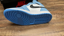 Load image into Gallery viewer, Size 9.5 Air Jordan 1 Retro OG High University Blue Unc sky Mens NEW Box
